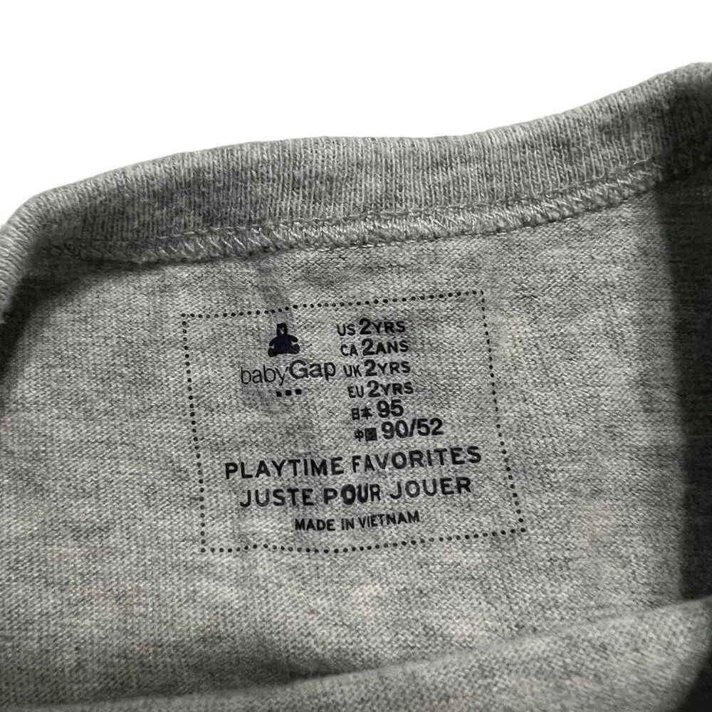 Baby Gap 2Y Grey Pocket Tee Shirt